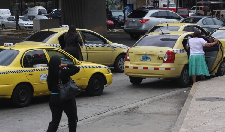 Los taxistas del país en reiteradas ocasiones han mostrado su rechazo a la plataforma Uber. /Foto Víctor Arosemena