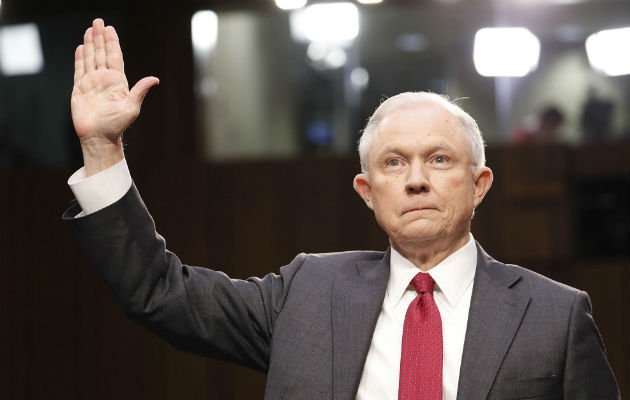 Secretario de Justicia Jeff Sessions ante el Comité de Inteligencia del FBI en el Senado en Washington. FOTO/EFE