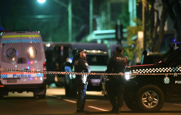 Hubo sendos operativos y redadas para capturar a los terroristas. FOTO/AP