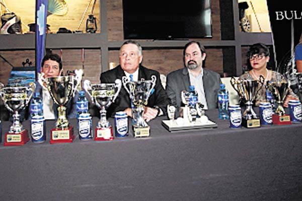 Premios y sorpresas habrá en la copa golfística panameña