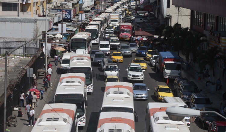 En Panamá Este y Oeste las quejas reiterativas serían los tranques causados por la cantidad de autos que se desplazan hacia estas zonas. /Foto Archivo