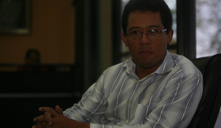 Edilberto González Trejos. En "Jamming poético" el 17 a las 8p.m. Edilberto González Trejos. En "Jamming poético" el 17 a las 8p.m.