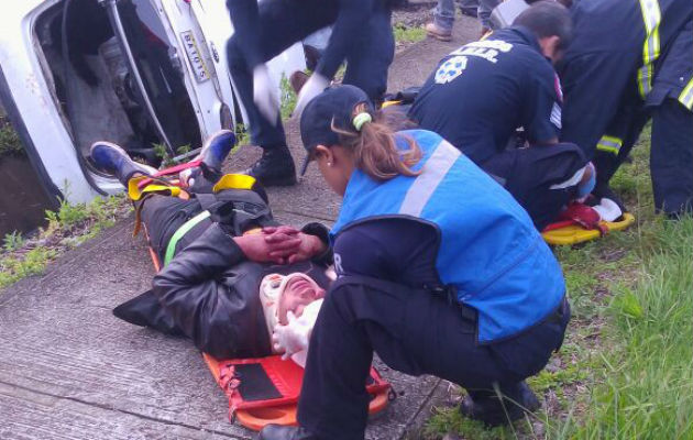 Todos los heridos fueron trasladados al cuarto de urgencias del hospital Rafael Hernández. FOTO/José Vásquez