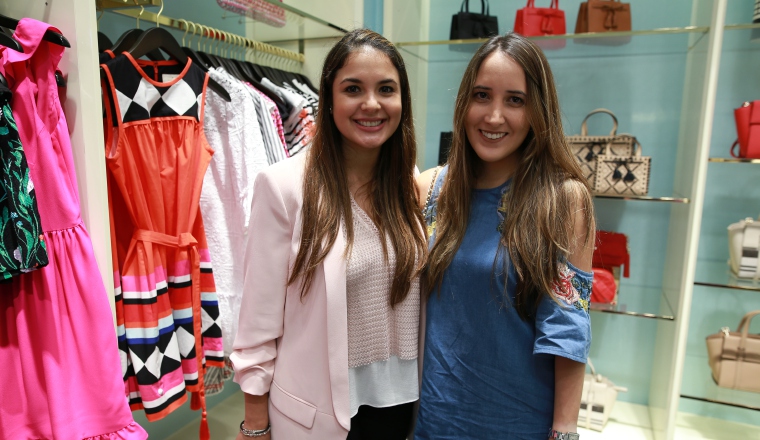 3. Daniela Trujillo y Claudia Trujillo.