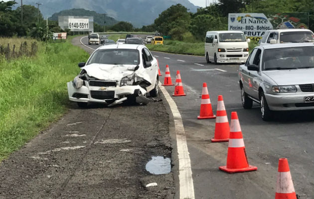 Hubo tres heridos de gravedad en el accidente. Foto: Eric Montenegro