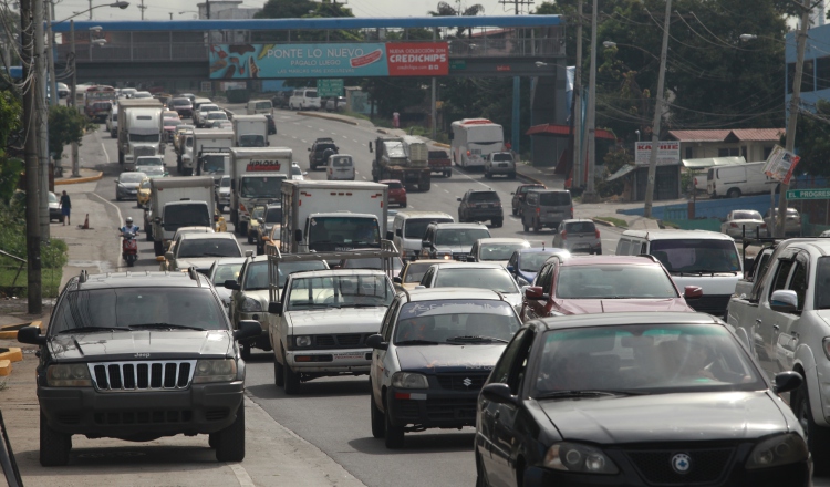 Datos de la Contraloría reflejan que los seguros de autos han aumentado en 2017. /Foto Archivo