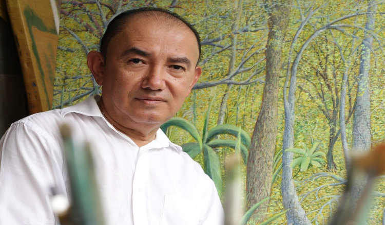 Silfrido Ibarra en su estudio. También es profesor del Taller de Pintura y Dibujo de la Escuela de Artes Plásticas del Inac. /Foto Aurelio Herrera Suira