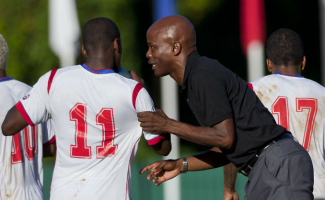 Julio Dely Valdés (Der.). Foto:AP