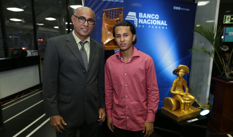 1. Allan Ulices Cedeño y Jonatan Vetuel.