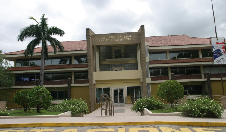 Biblioteca Nacional de Panamá. Cumple 75 años, y en el Mes de la Patria será sede de homenaje póstumo a Roque Cordero. /Foto Josué Arosemena.