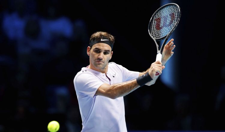 Federer venció a Alexander Zverev por 7-6 (6), 5-7 y 6-1. /Foto AP