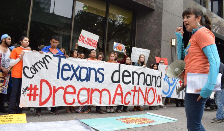 Las protestas de jóvenes indocumentados se han incrementado en ciudades de Estados Unidos. /Foto EFE