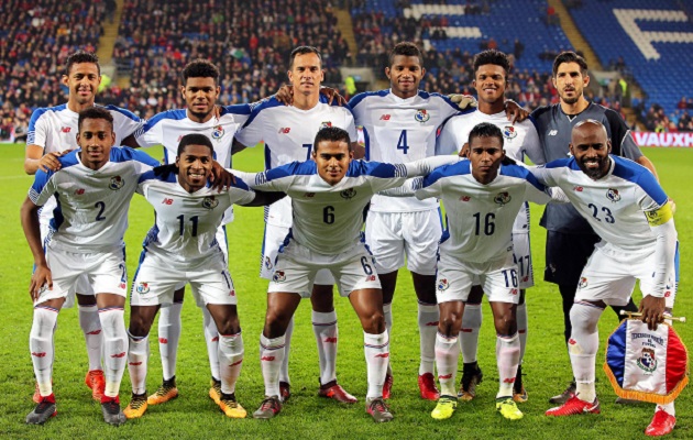 Panamá se paró de frente ante Gales.