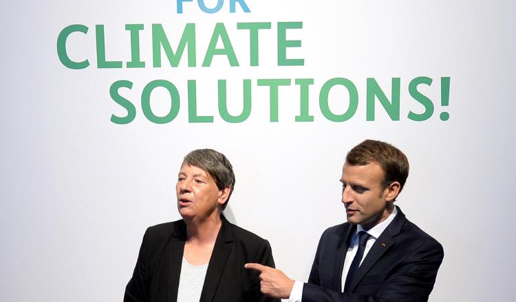 Barbara Hendricks, y  Emmanuel  Macron. /Foto EFE