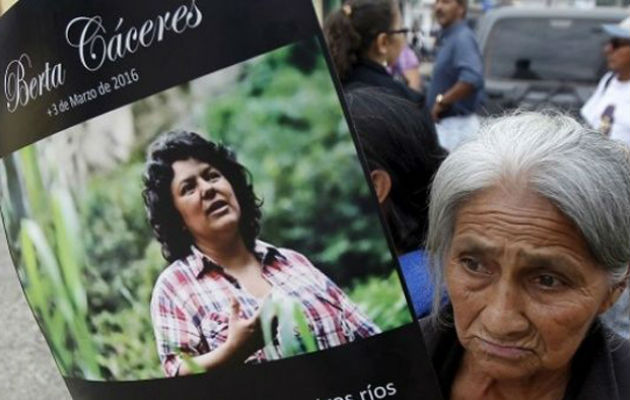 La líder hondureña fue asesinada hace un año y ocho meses.