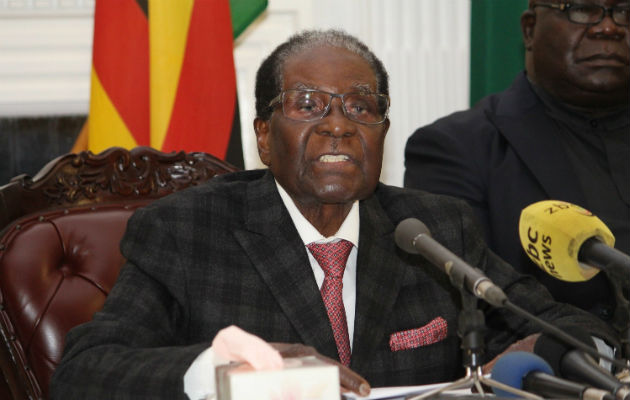  El presidente de Zimbabue, Robert Mugabe, da declaraciones. Foto: EFE
