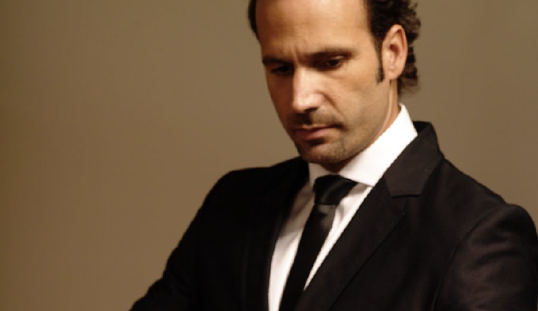 Horacio Valdés, cantautor.