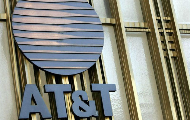 AT&T defiende en los tribunales su fusión con Time Warner
