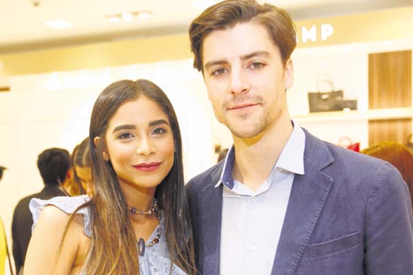 6. Margarita Quintero y Jaime Correa.