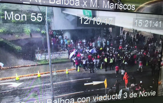 Imágenes que transmiten las cámaras de videovigilancia. Foto/José Isabal Blandón