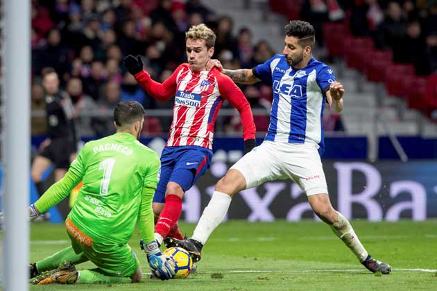 Antoine Griezmann en el partido contra el Alavés. Foto EFE