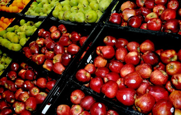 El estudio también sugiere que una dieta rica en frutas puede ralentizar el proceso natural de envejecimiento de los pulmones.