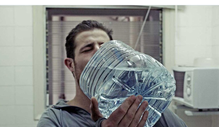 El agua es vital para revivir. El agua es vital para revivir.
