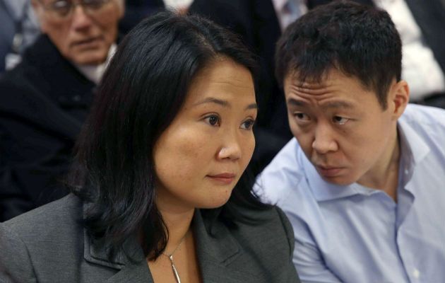 Keiko y Kenji Fujimori, hermanos y rivales políticos. FOTO/EFE