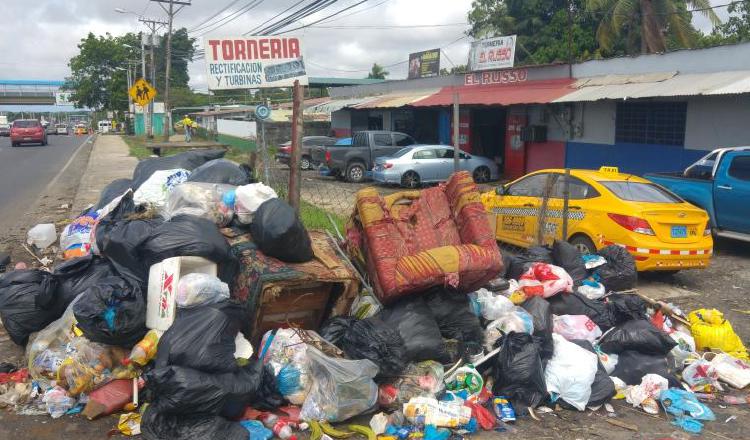 El  problema de la basura se incrementa en el mes de diciembre. /Foto Archivo