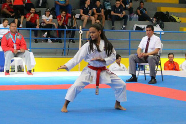 Alanis Carrera consiguió medalla de bronce. Foto:Pendeportes Alanis Carrera consiguió medalla de bronce. Foto:Pendeportes