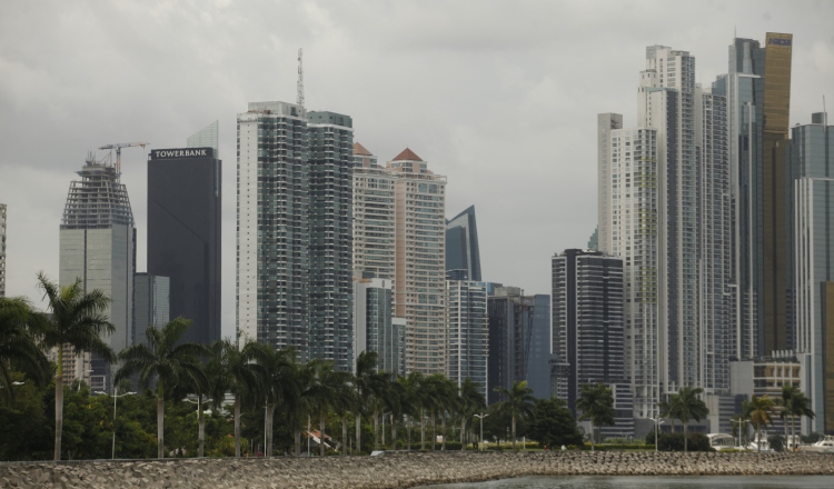 Panamá ha planteado una hoja de ruta que no escatima esfuerzos técnicos, diplomáticos y políticos para sacar al país de dicha lista. EFE