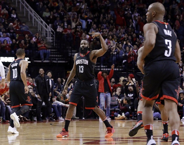 Los Rockets terminaron el 2017 con la marca de 26-9. Foto AP