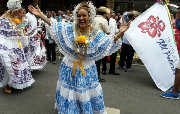 Sandra mostró mucha alegría. Foto: Zenaida Vásquez.