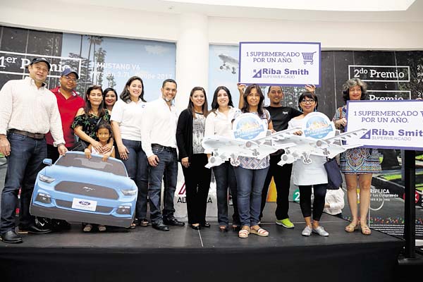 Centro comercial premia a sus clientes