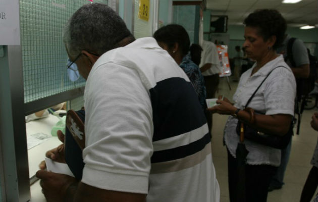 Pacientes se quejan de que la CSS no ha sido expedita en el reemplazo del Lisinopril. Foto/Archivo