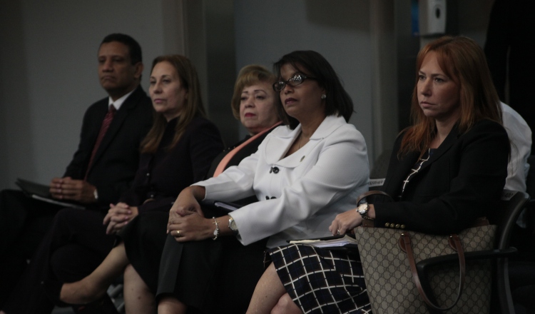 Aspirantes a magistrados principales y suplentes de la Corte en las consultas ciudadanas. /Foto Víctor Arosemena