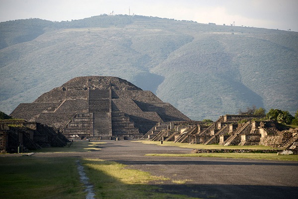 El INAH detalló que otro documento determinante para su conclusión data de los años 1409 a 1427. Foto: Mauricio Marat, INAH.