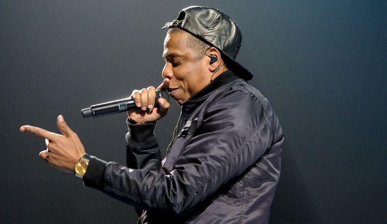 Jay-Z quiere lograr lo que Beyoncé, su esposa, no pudo. Jay-Z quiere lograr lo que Beyoncé, su esposa, no pudo.