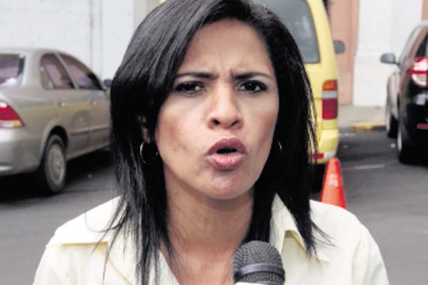 Organizan demanda internacional por violación a derechos laborales