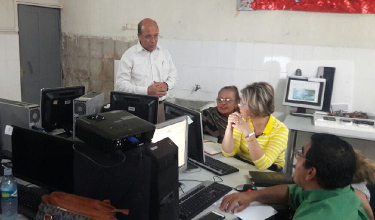 Cada escuela tiene su usuario y contraseña para trabajar. /Foto: Cortesía