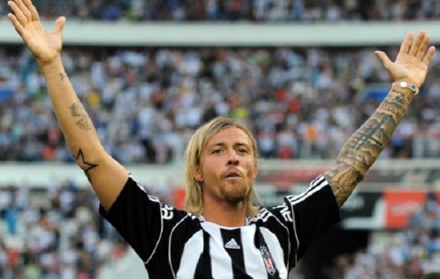 Guti cree que el Madrid derrotará al PSG en octavos.