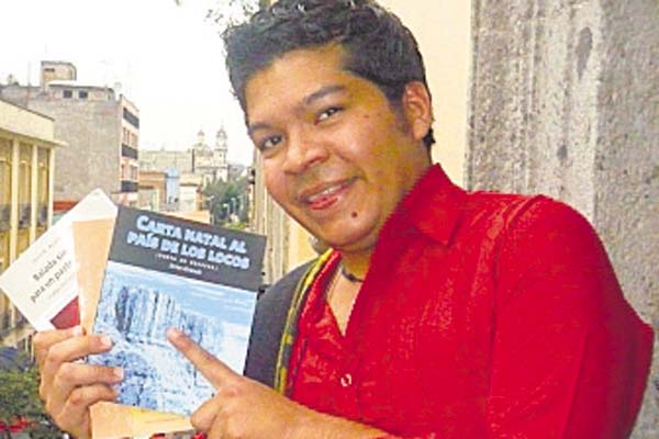 Escribir poesía, un arte en el cual Javier Alvarado es un maestro