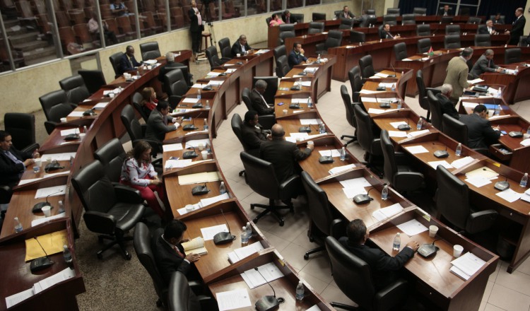 La Asamblea mantiene por Constitución, un total de 71 diputados. /Foto Archivo