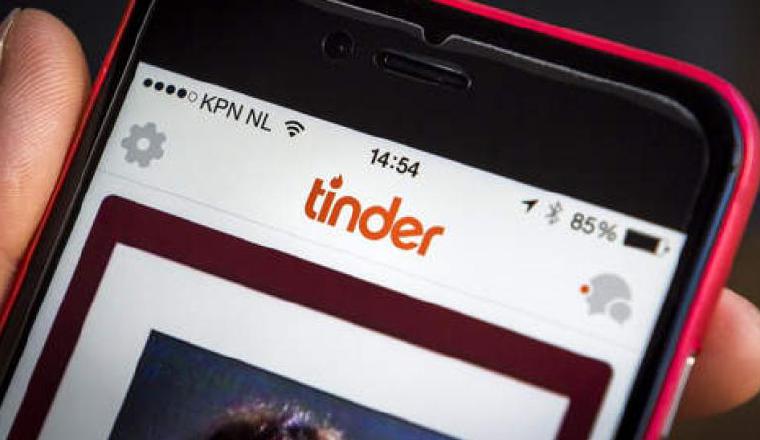 Tinder es una de las aplicaciones más populares. Tinder es una de las aplicaciones más populares. /Foto: AFP