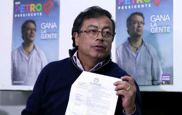 El candidato presidencial Gustavo Petro, aclara la situación. FOTO/EFE