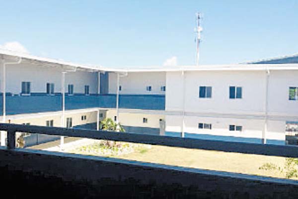 Más de 50 mil estudiantes se ven afectados por fallas en las escuelas
