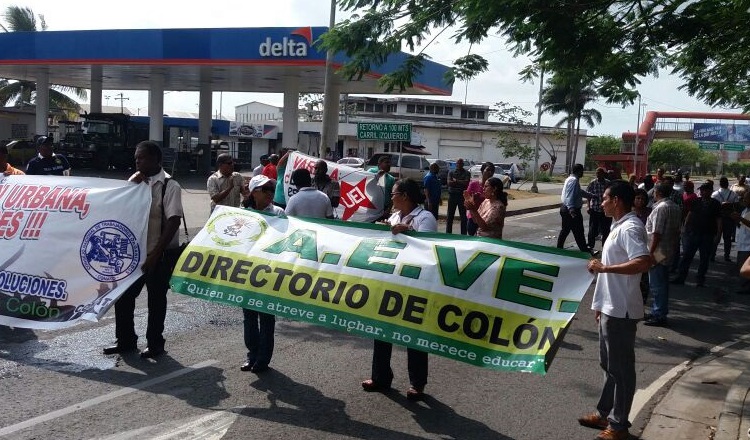 Protestaron durante 15 minutos. /Foto Diómedes Sánchez S.