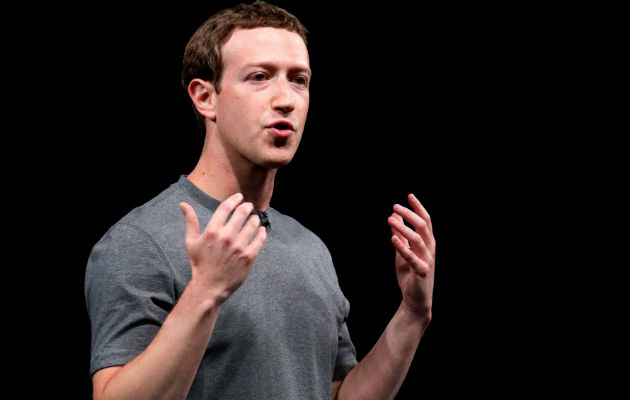 Mark Zuckerberg, responsable de Facebook,  mientras interviene en una presentación. FOTO/EFE