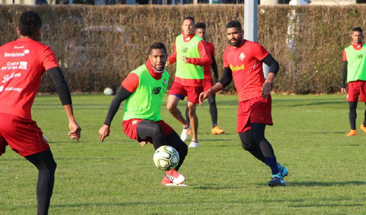 La selección en los entrenamientos. /Foto Fepafut