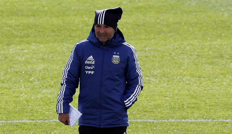 Jorge Sampaoli busca la pareja perfecta para Messi en el ataque de Argentina. /Foto EFE